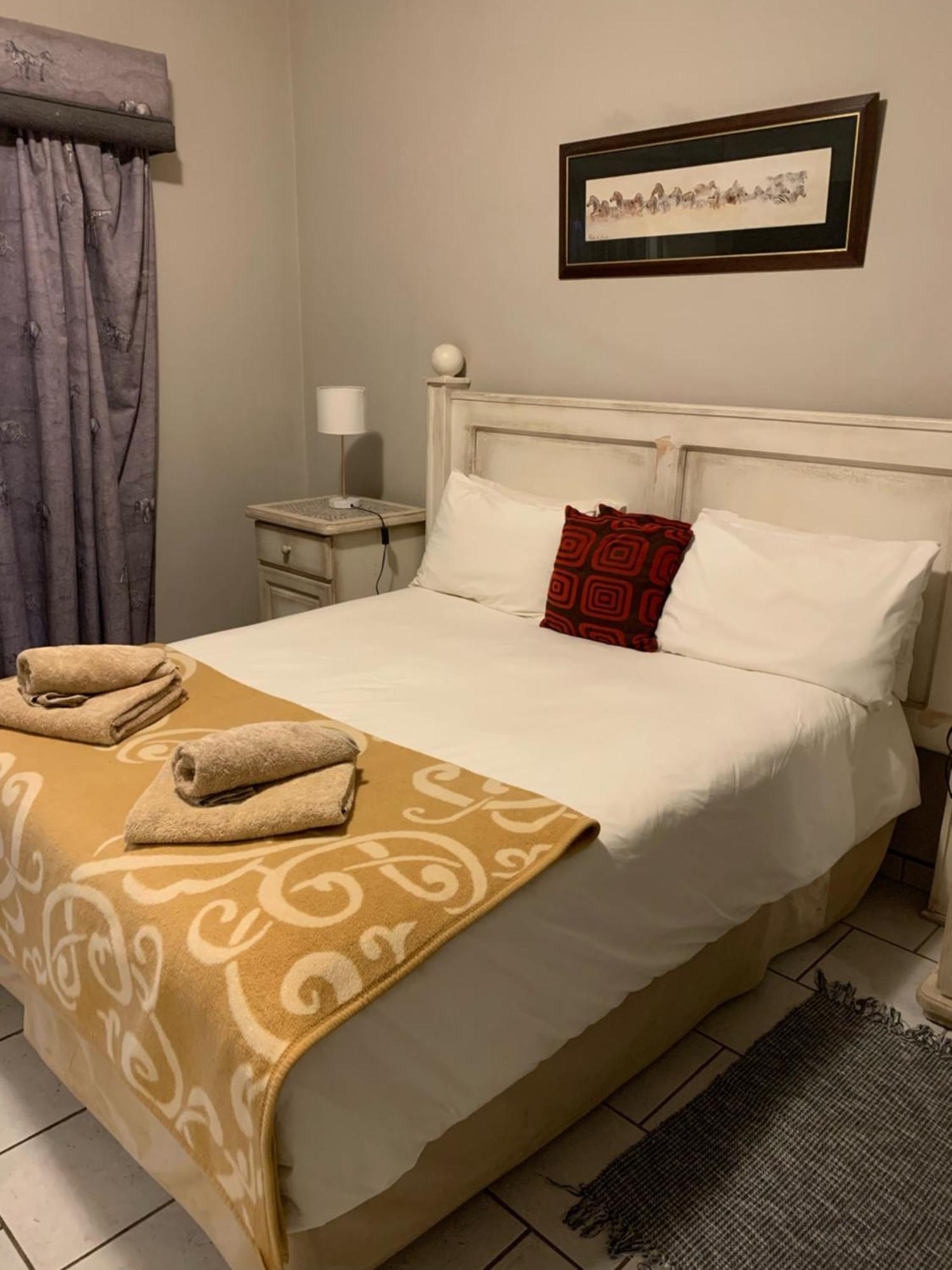 Hotel Pension Casa Africana Windhoek Eksteriør billede