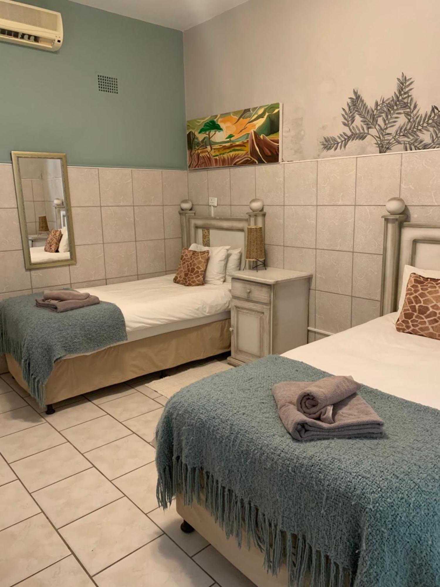 Hotel Pension Casa Africana Windhoek Eksteriør billede